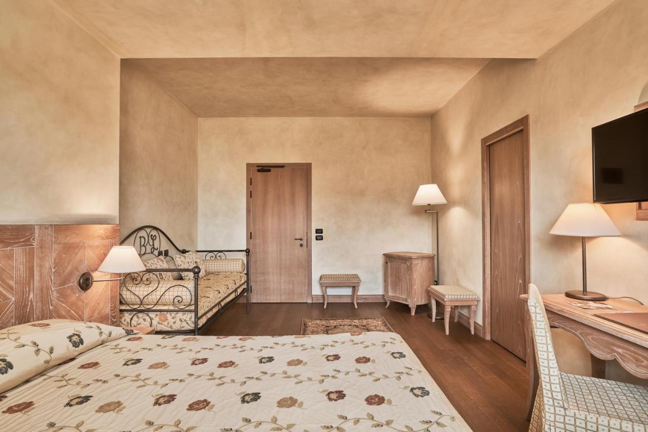 Borgo Lanciano Hotell Castelraimondo Exteriör bild