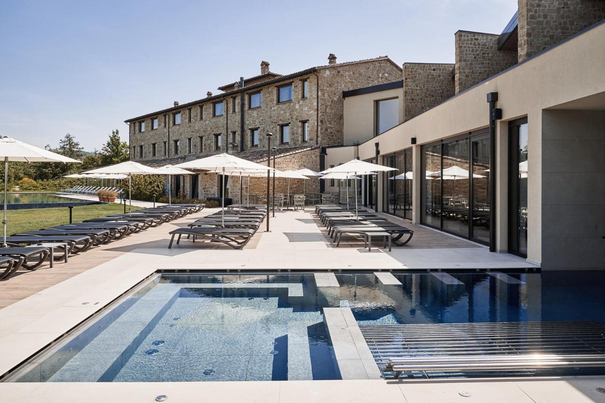 Borgo Lanciano Hotell Castelraimondo Exteriör bild
