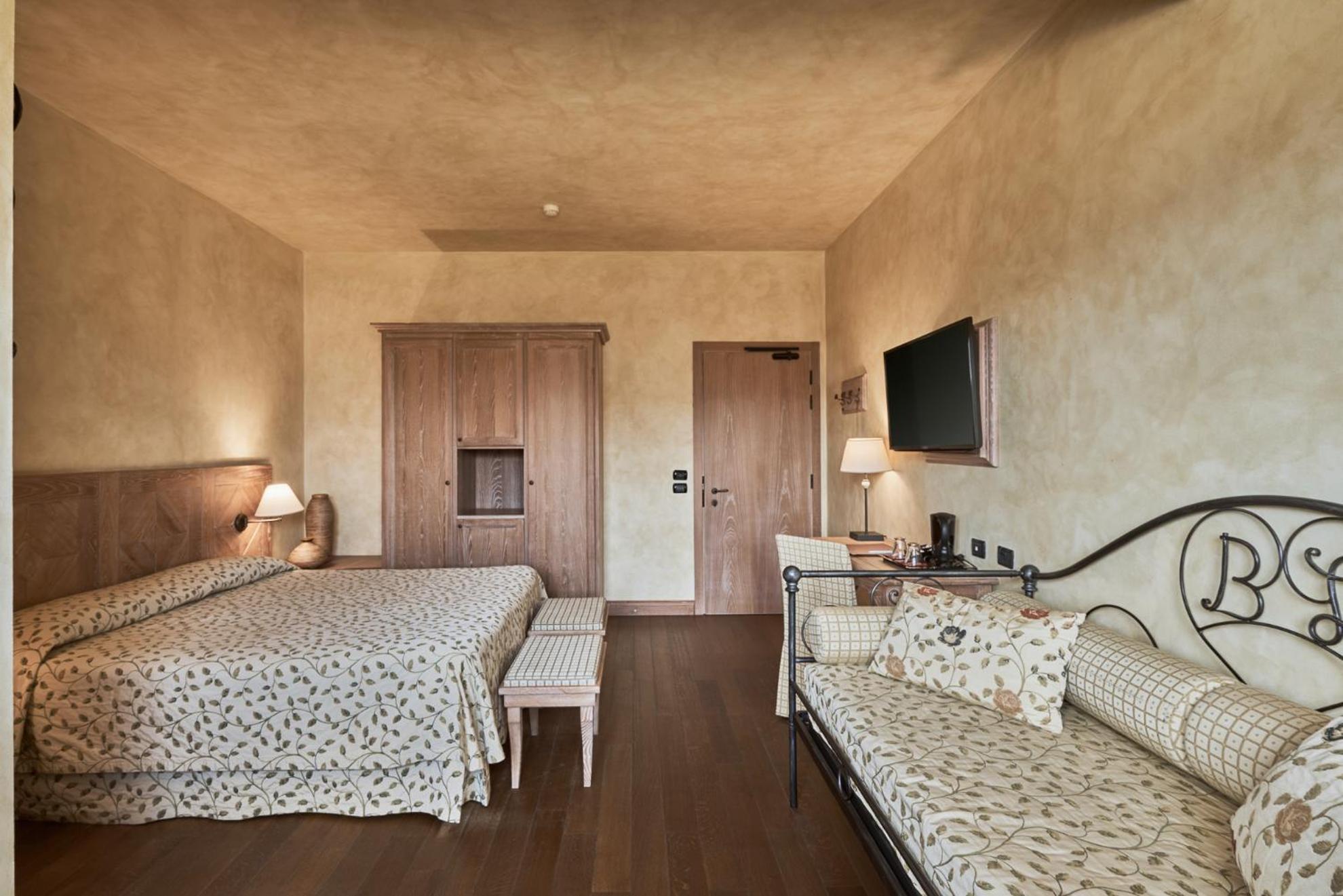 Borgo Lanciano Hotell Castelraimondo Exteriör bild