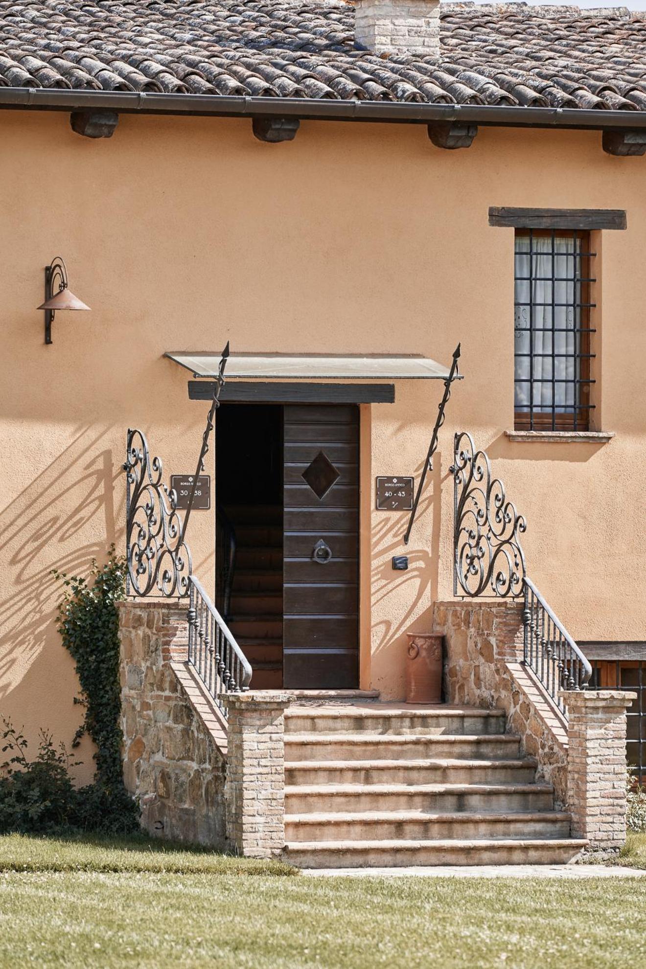 Borgo Lanciano Hotell Castelraimondo Exteriör bild