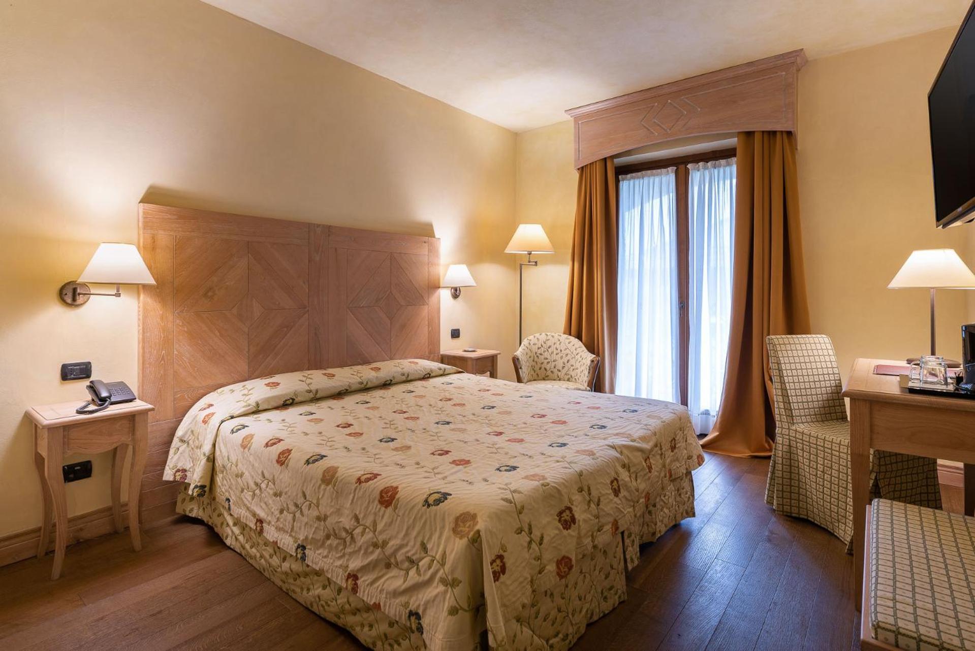 Borgo Lanciano Hotell Castelraimondo Exteriör bild